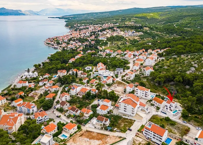 Dono Villa Sutivan